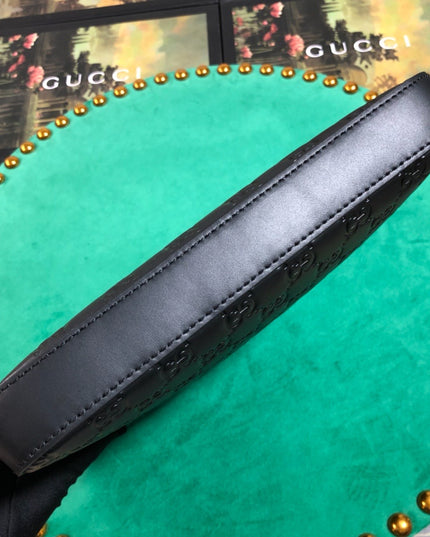 Gucci Gg Signature Messenger Bag 406410