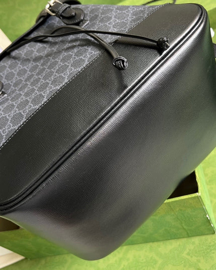 Gucci medium backpack with Interlocking G 696013