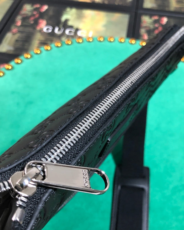 Gucci Gg Signature Messenger Bag 406410