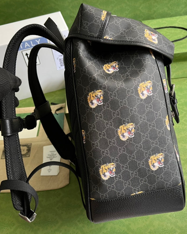 Gucci Medium Backpack With Tiger Print 696013