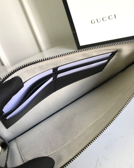 Gucci Embossed Pouch 625569
