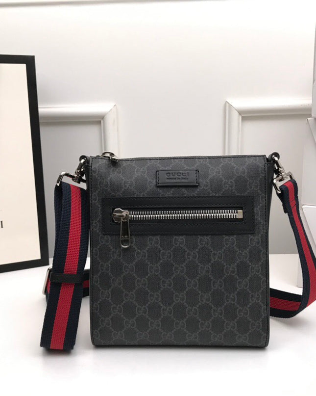 Gucci Black Small Messenger Bag ‎523599