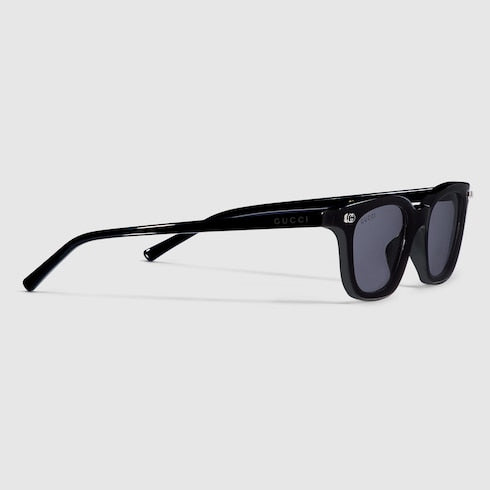 GUCCI GG1946S Oval Sunglasses – Black with Interlocking G