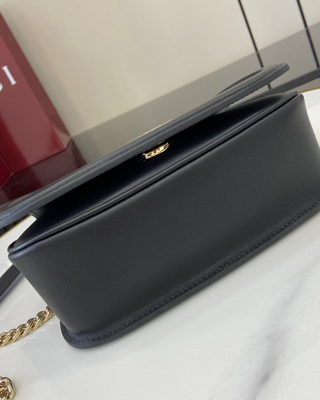 Gucci Blondie Compact Shoulder Bag 815711
