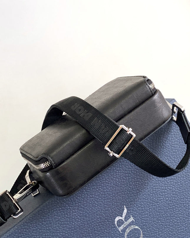 Christian Dior Messenger Bag 2241211 - Black Leather