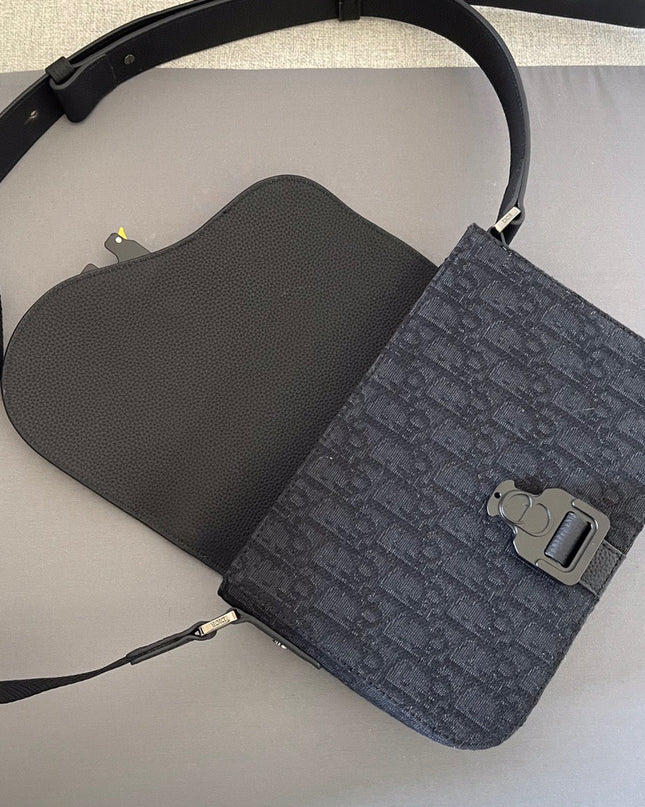 Dior Gallop Messenger Bag – Black Oblique Jacquard 80159