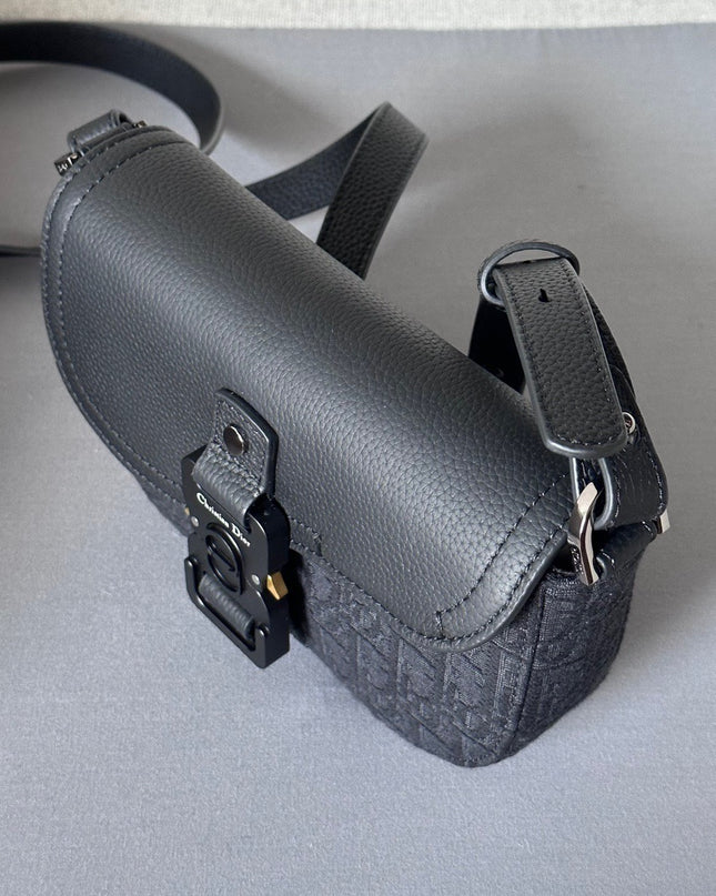 Christian Dior Messenger Bag 80219 - Black Grained Leather