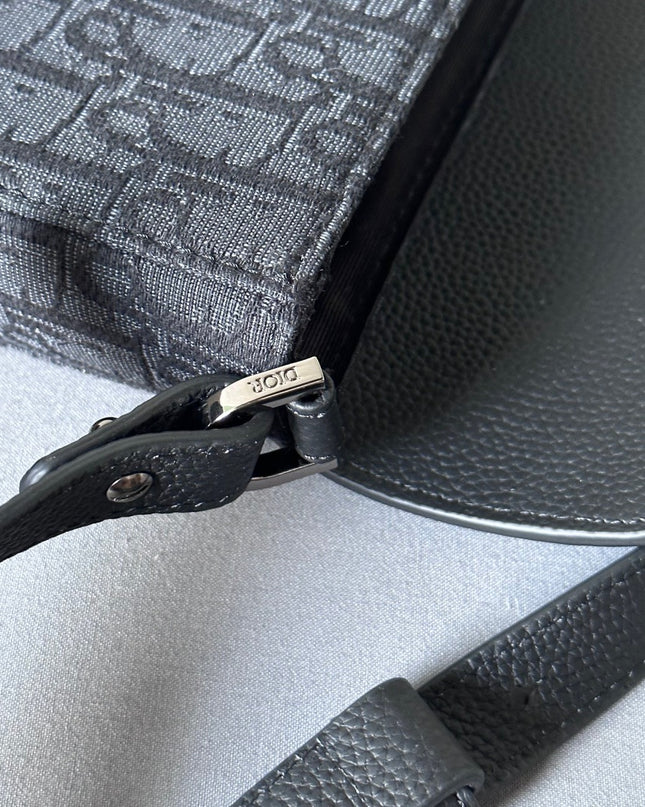 Christian Dior Messenger Bag 80219 - Black Grained Leather