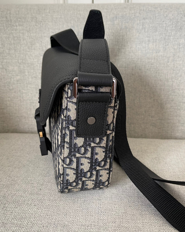 Dior Oblique Messenger Bag – Black Grained Leather