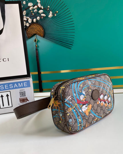 Disney X Gucci Donald Duck Print Belt Bag 602695
