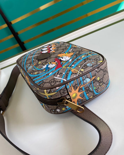 Disney X Gucci Donald Duck Print Belt Bag 602695