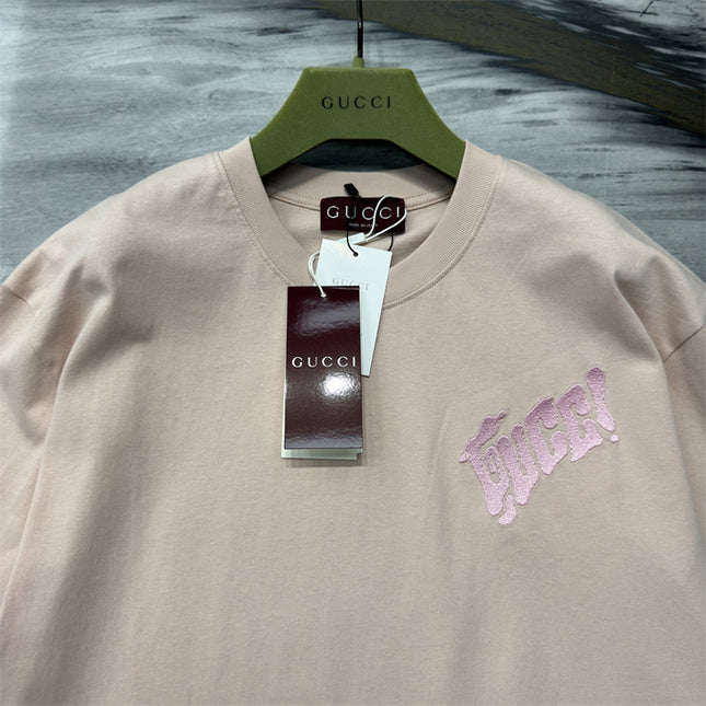 Gucci 2025SS Pastel Pink Logo Backprint T-Shirt