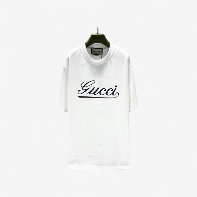 Gucci 2025 Ss Vintage Script Logo Metallic T‑shirt – White