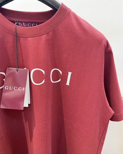 Gucci 2025ss Classic Burgundy Logo T-shirt – Top Version