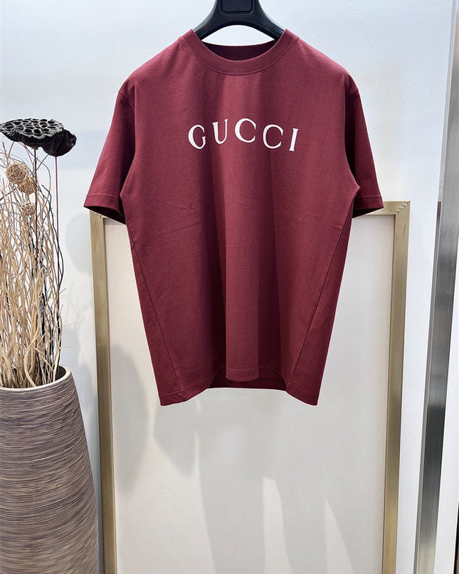 Gucci 2025ss Classic Burgundy Logo T-shirt – Top Version