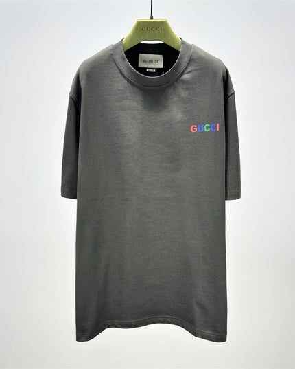 Gucci 2025ss Rainbow Logo Gray T-shirt – Top Version