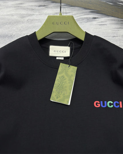 Gucci 2025ss Rainbow Micro Logo Black T-shirt – Top Version