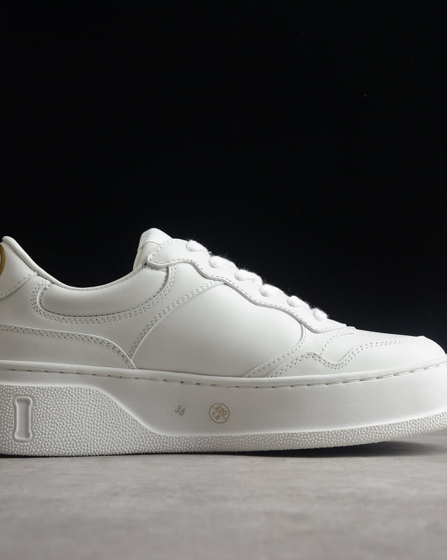 Gucci Basket Low-Top Sneaker – Gothic Logo