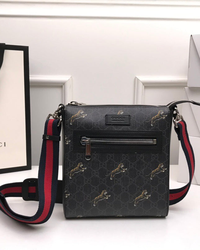 Gucci GG Supreme Messenger Bag – Black Tiger Print