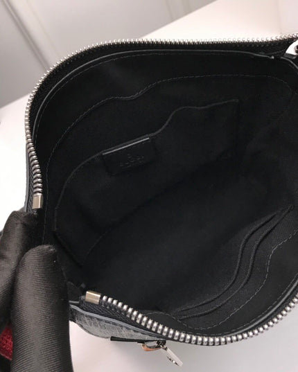 Gucci GG Supreme Messenger Bag – Black Tiger Print