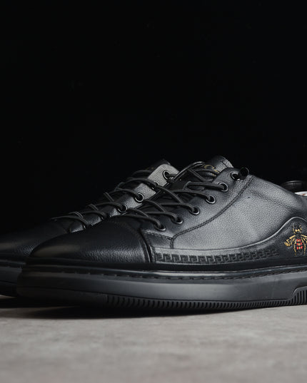Gucci Black Bee Embroidered Low-Top Sneaker