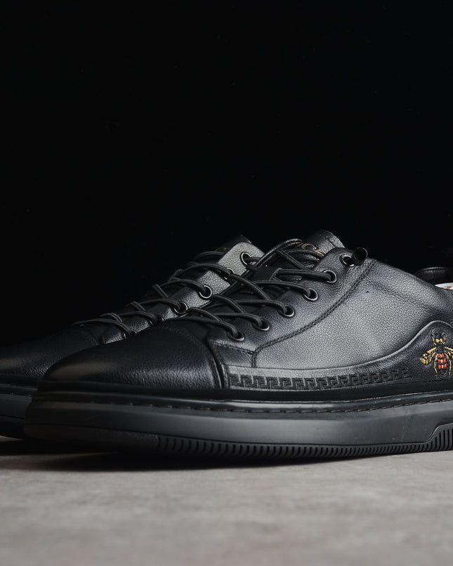 Gucci Black Bee Embroidered Low-Top Sneaker
