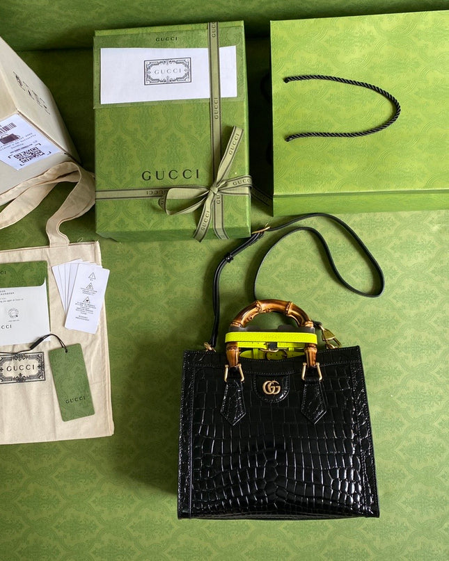 Gucci Diana Small Crocodile Tote Bag 660195