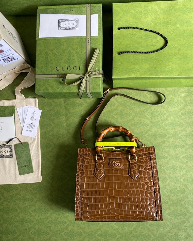 Gucci Diana Small Crocodile Tote Bag 660195
