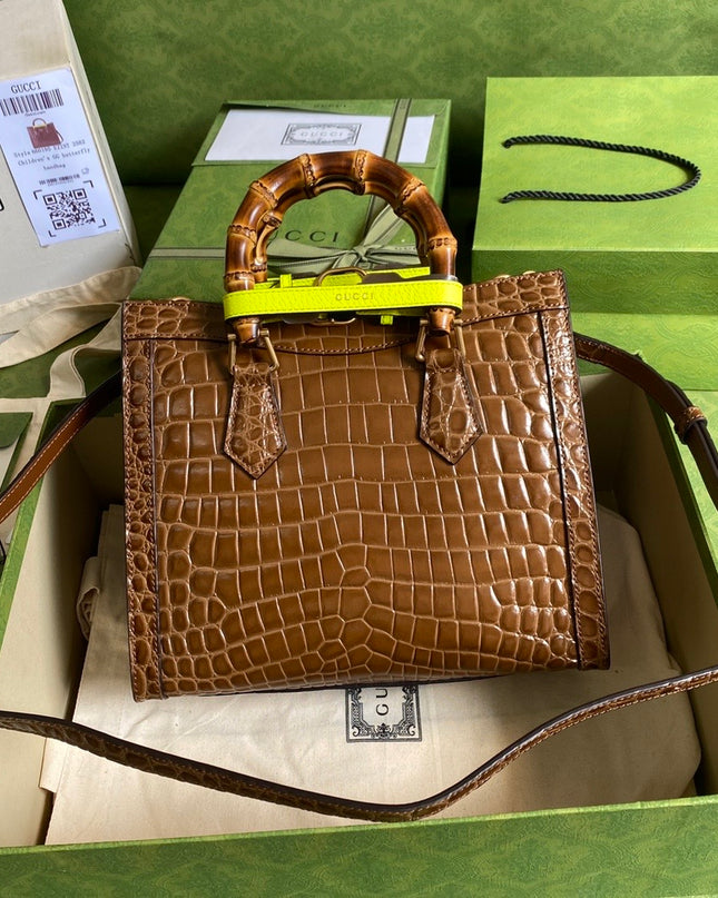 Gucci Diana Small Crocodile Tote Bag 660195