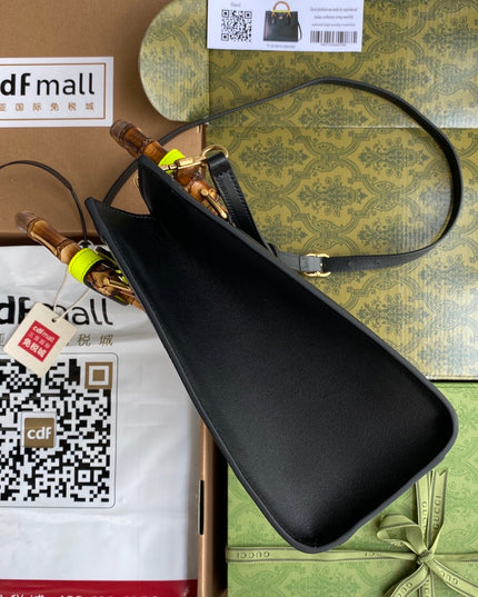 Gucci Diana Small Tote Bag 660195