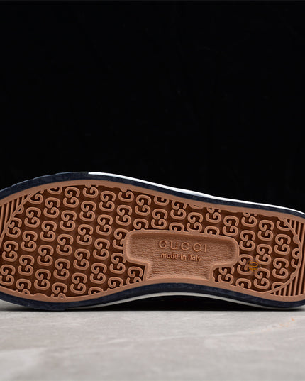 Gucci GG Supreme Canvas Tennis 1977 Sneaker – Grey & Navy