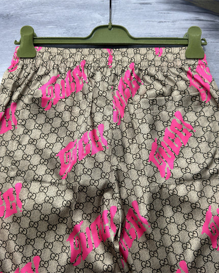  Gucci GG Supreme Logo-Patch Drawstring Shorts