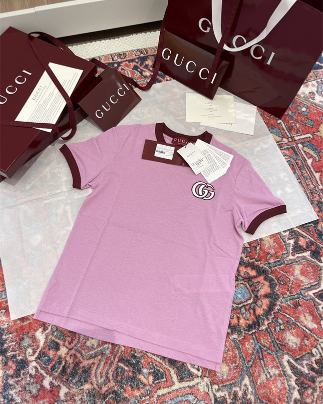 Gucci Interlocking GG Ringer T‑Shirt in Pink and Burgundy