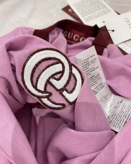 Gucci Interlocking GG Ringer T‑Shirt in Pink and Burgundy