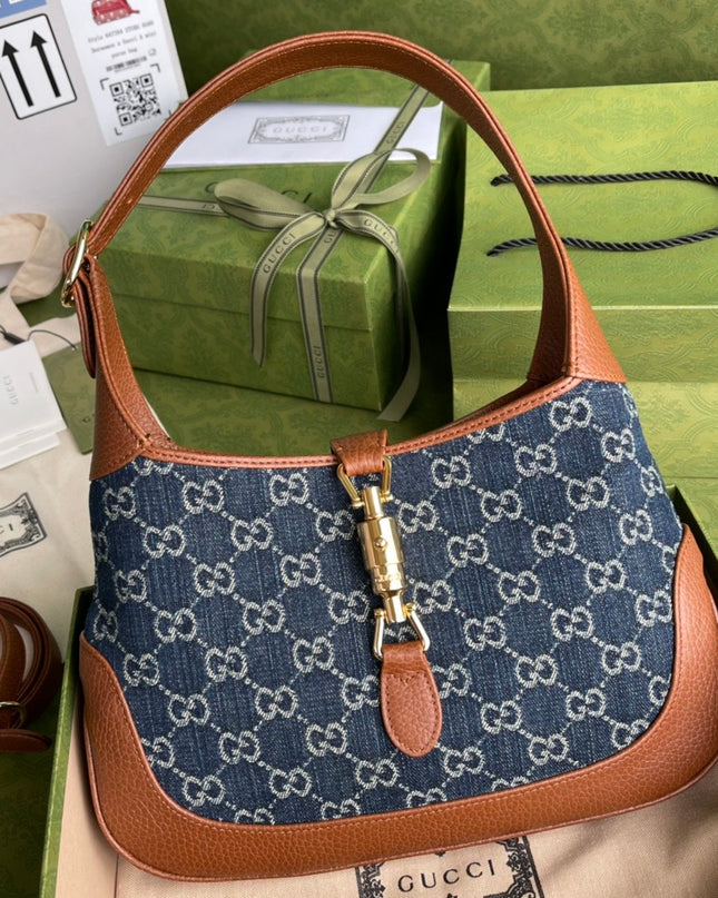 Gucci Jackie 1961 Mini Shoulder Bag 637092