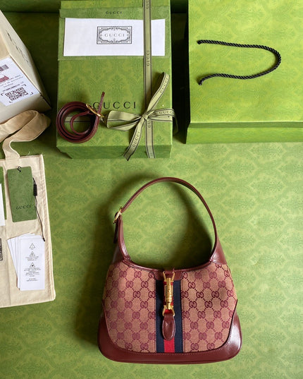 Gucci Jackie 1961 Small Burgundy Shoulder Bag 636706