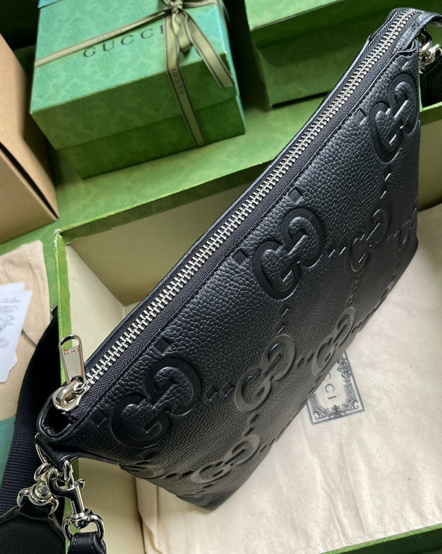 Gucci Jumbo GG Medium Messenger Bag 696009