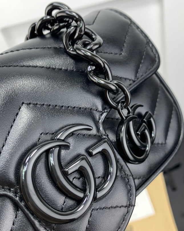 Gucci Marmont Belt Bag 699757 – Black Patent Leather with Black Hardware