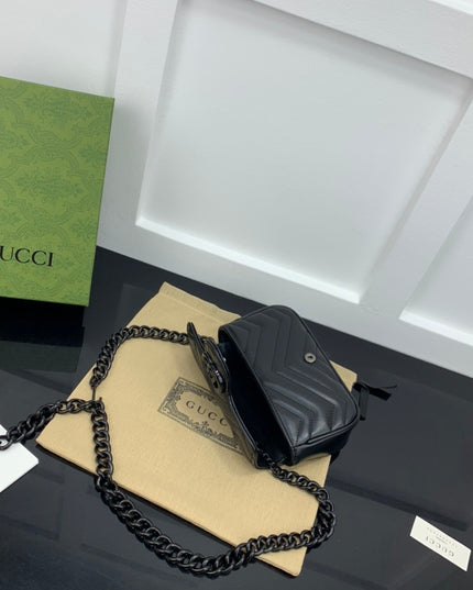Gucci Marmont Belt Bag 699757 – Black Patent Leather with Black Hardware