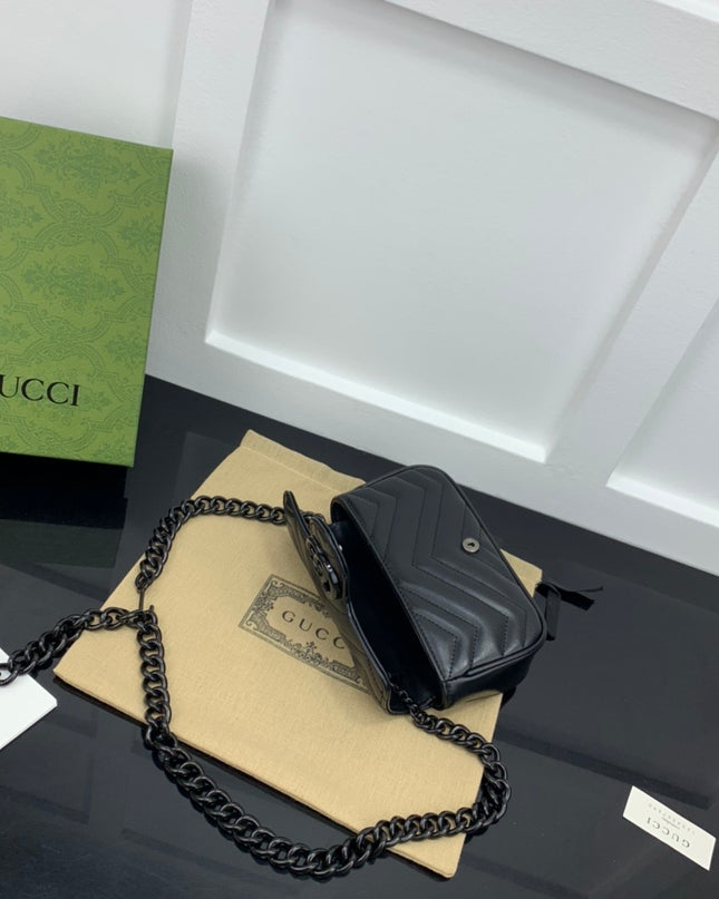 Gucci Marmont Belt Bag 699757 – Black Patent Leather with Black Hardware