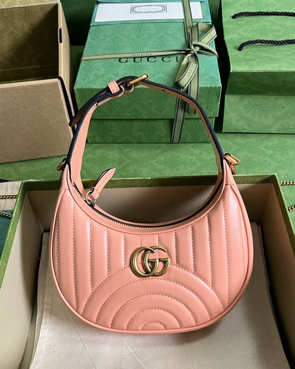 Gucci Marmont Matelassé Mini Bag ‎699514