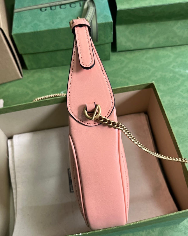 Gucci Marmont Matelassé Mini Bag ‎699514