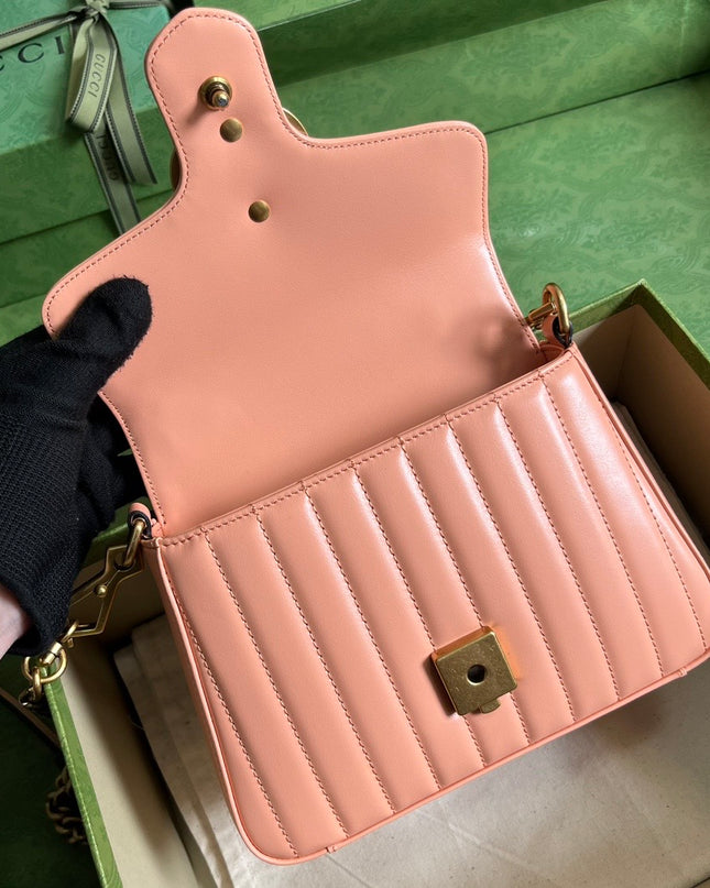 Gucci Marmont Mini Top Handle Bag ‎547260