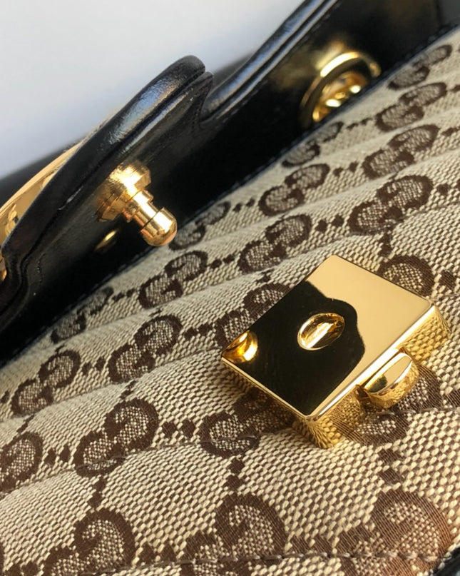 Gucci GG Supreme Canvas & Black Leather 443497