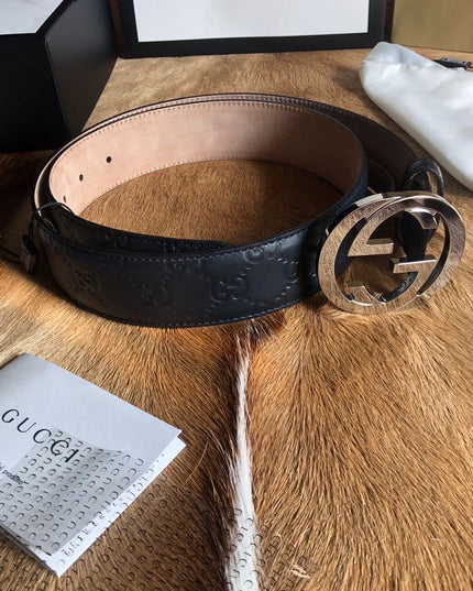 Gucci Men's Signature Leather Belt 411924