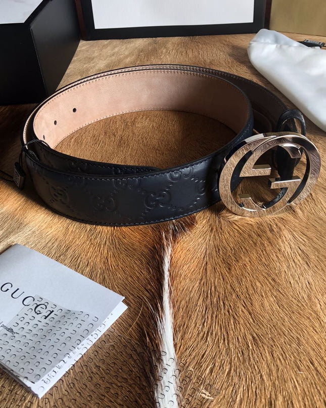 Gucci Men's Signature Leather Belt 411924