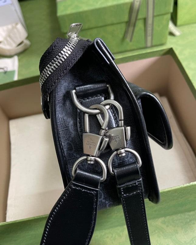 Gucci Messenger Bag With Interlocking G 674164