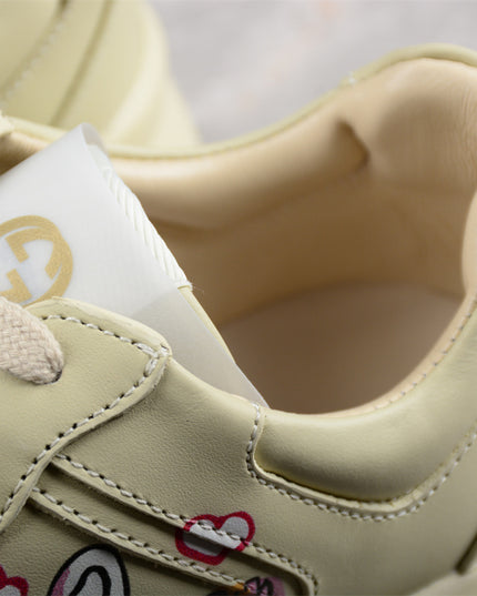Gucci Rhyton Cream Sneaker with Pink Bunny and Heart Print