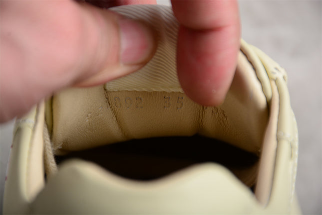 Gucci Rhyton Cream Sneaker with Pink Bunny and Heart Print
