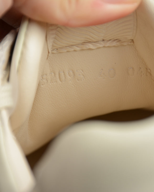 Gucci Rhyton Distressed Chunky Sneaker